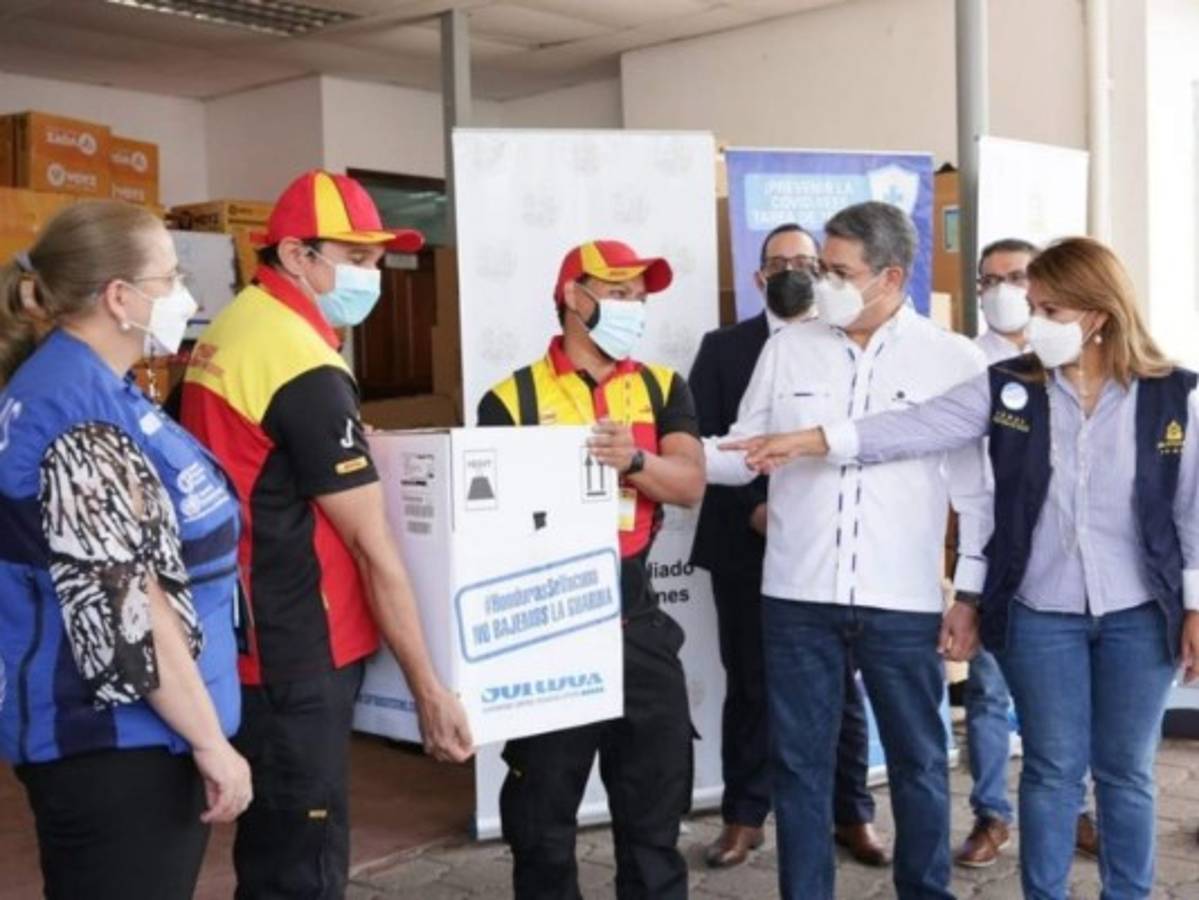 Honduras: Arriba el tercer lote de 40,950 dosis de vacuna anticovid de Pfizer