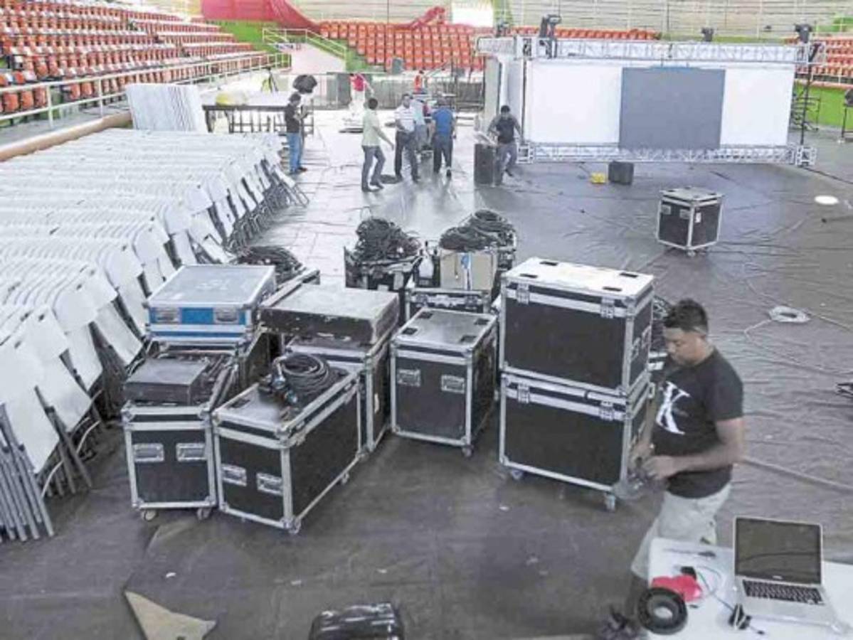 Pac y Pinu acompañan la asamblea de Libre