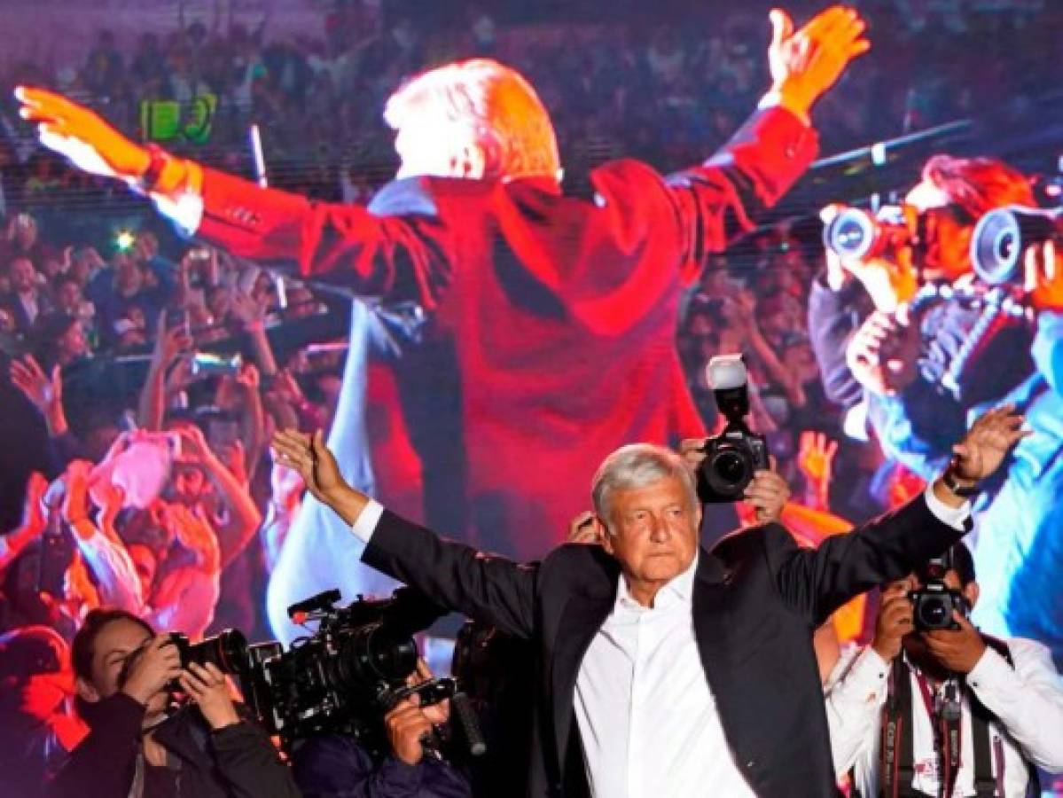 Andrés Manuel López Obrador gana la presidencia de México