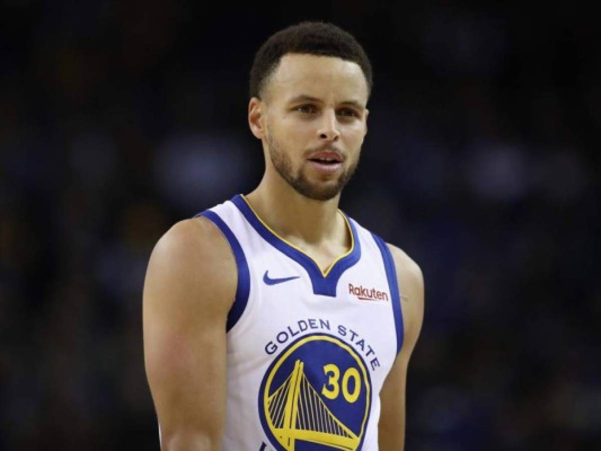 Curry se perderá al menos cinco partidos más por lesión en abductores
