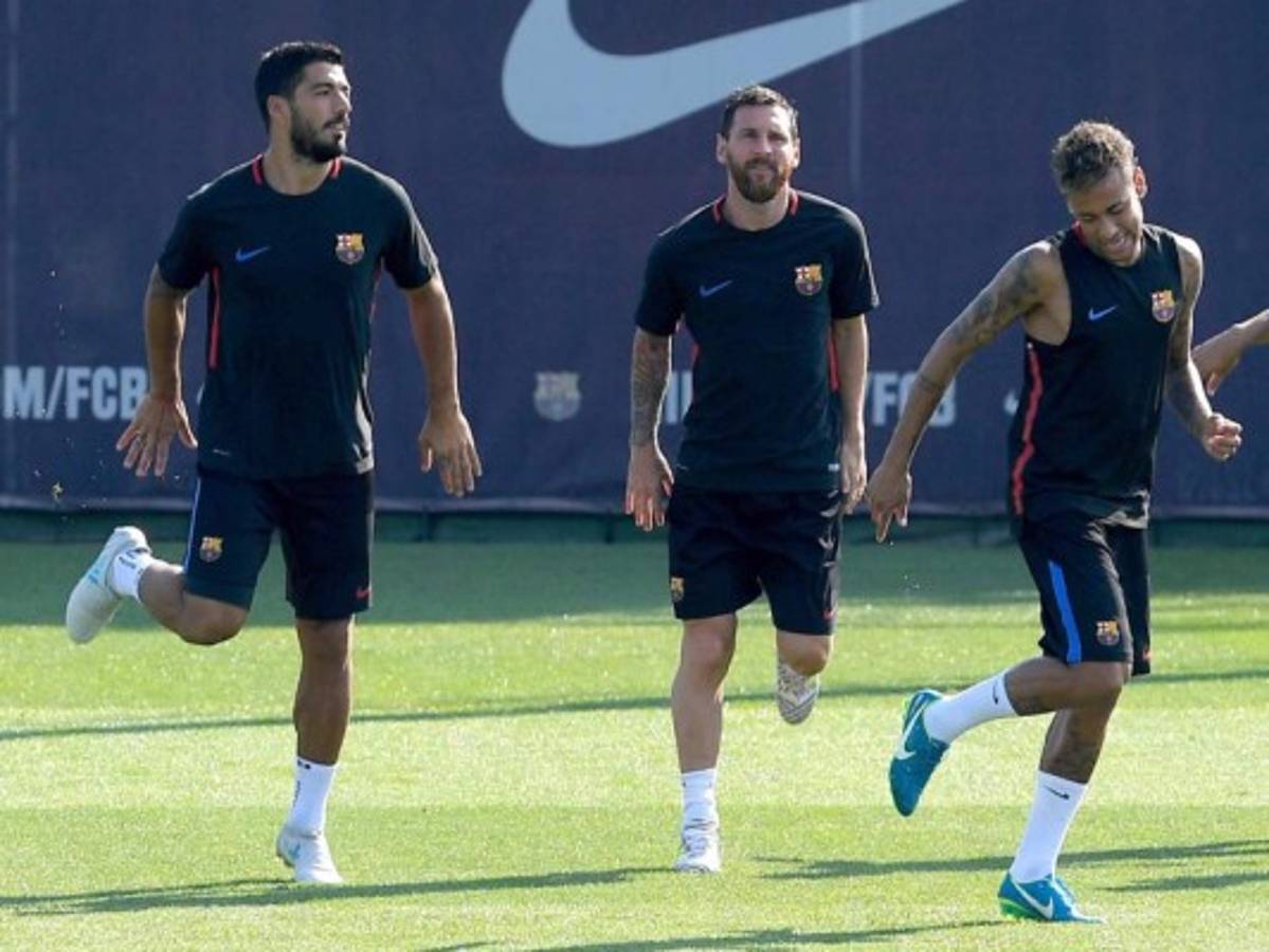 Neymar no quiere seguir bajo la sombra de Lionel Messi