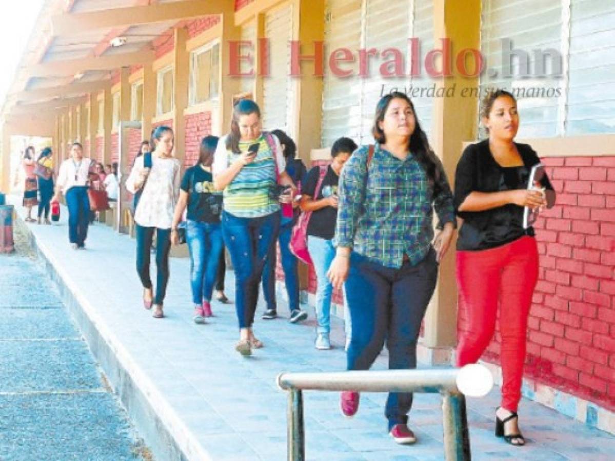 Baja oferta educativa obliga a la migración de alumnos hondureños a Nicaragua