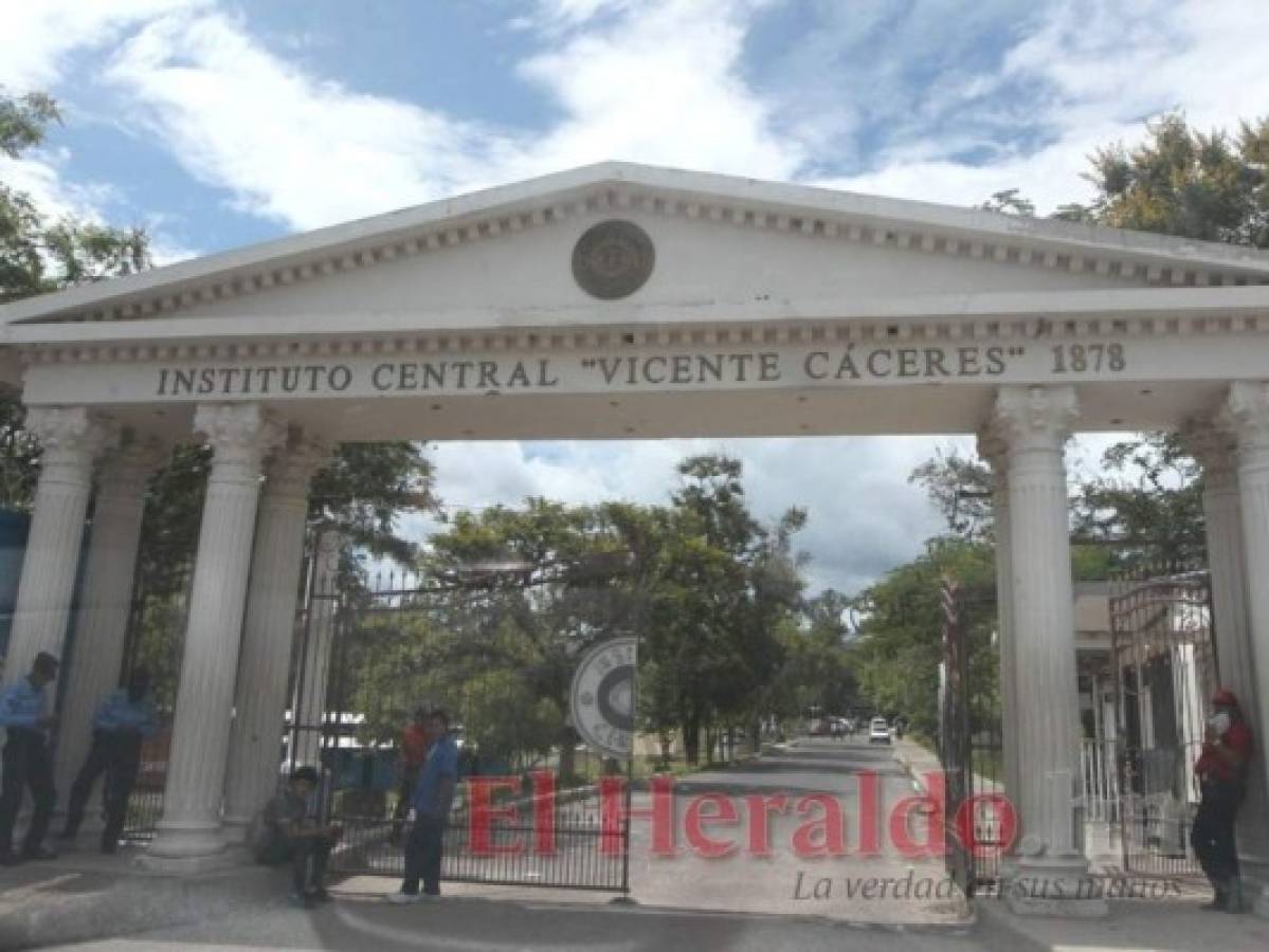 Desde marzo de 2020, los centros educativos se mantienen cerrados. Foto: Johny Magallanes/El Heraldo