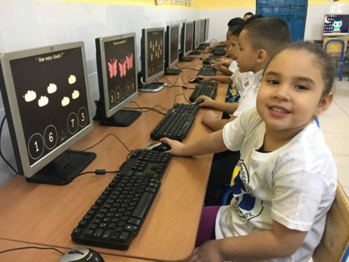 Fundación Ficohsa beneficia diariamente a 9,323 niños y niñas en centros de educación preescolar a nivel regional.