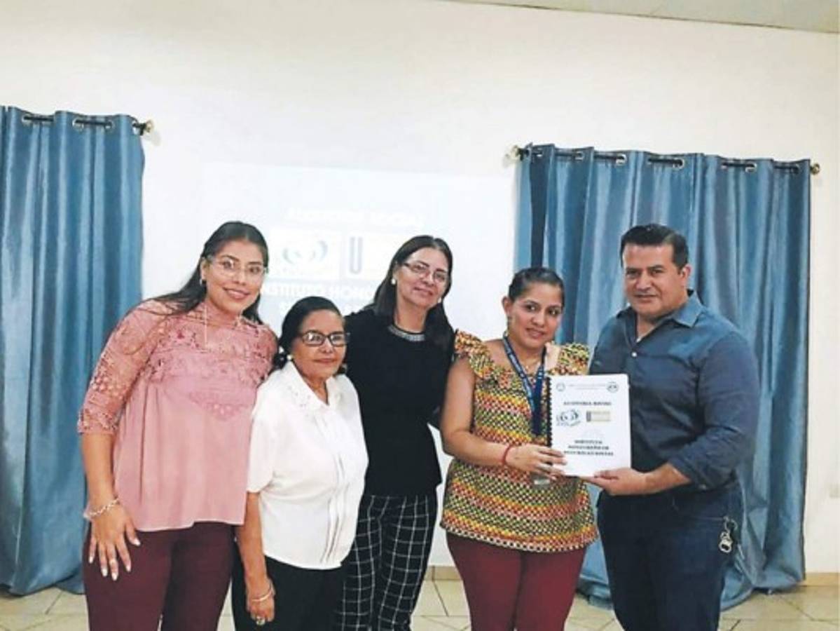Derechohabientes aplazaron al IHSS de Comayagua en atención