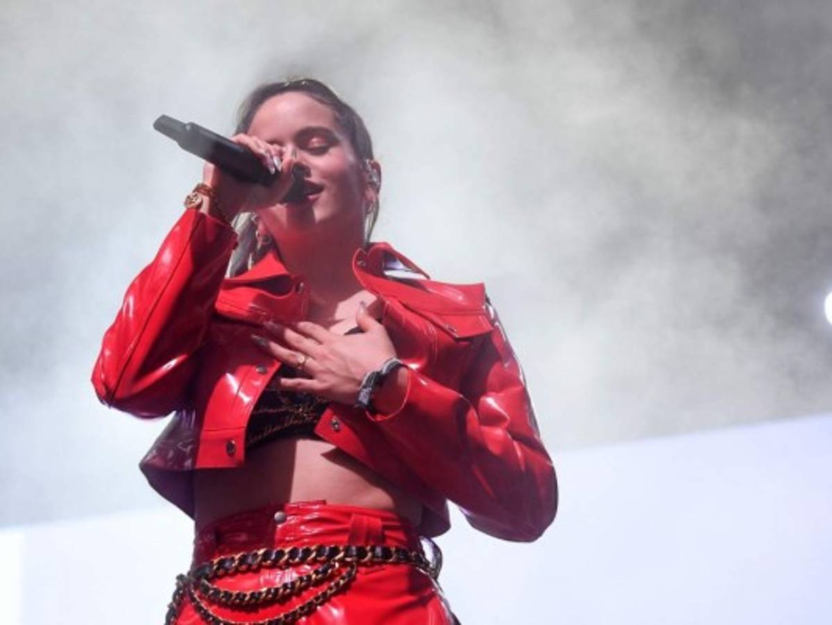 Rosalía brindó un vibrante show flamenco en Coachella 2019