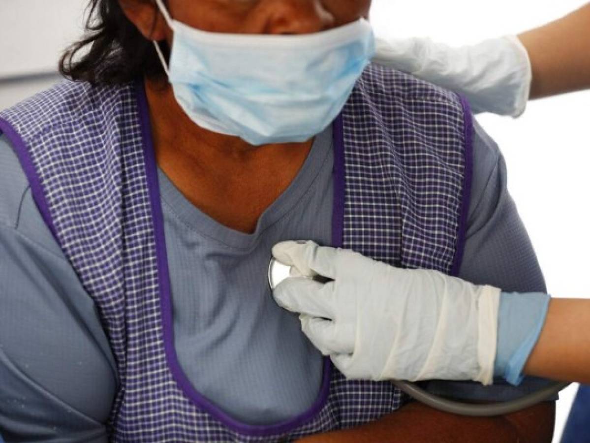 Una veintena de médicos se contagian de coronavirus en hospital mexicano