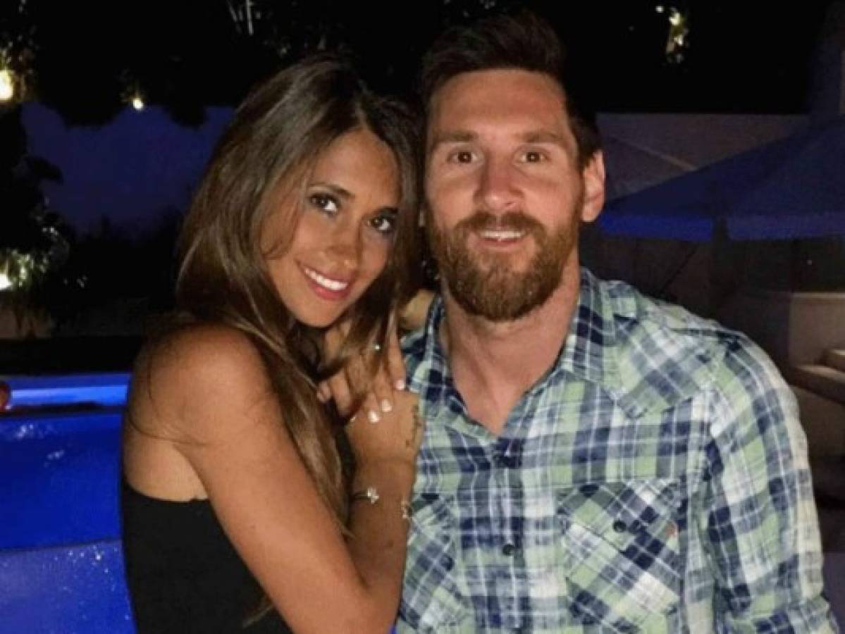 El discreto Lionel Messi celebra la 'boda del siglo' en Rosario con Antonella Rocuzzo