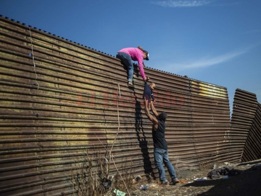 Hondureños escapan de la miseria pero hallan la muerte en caravana migratoria