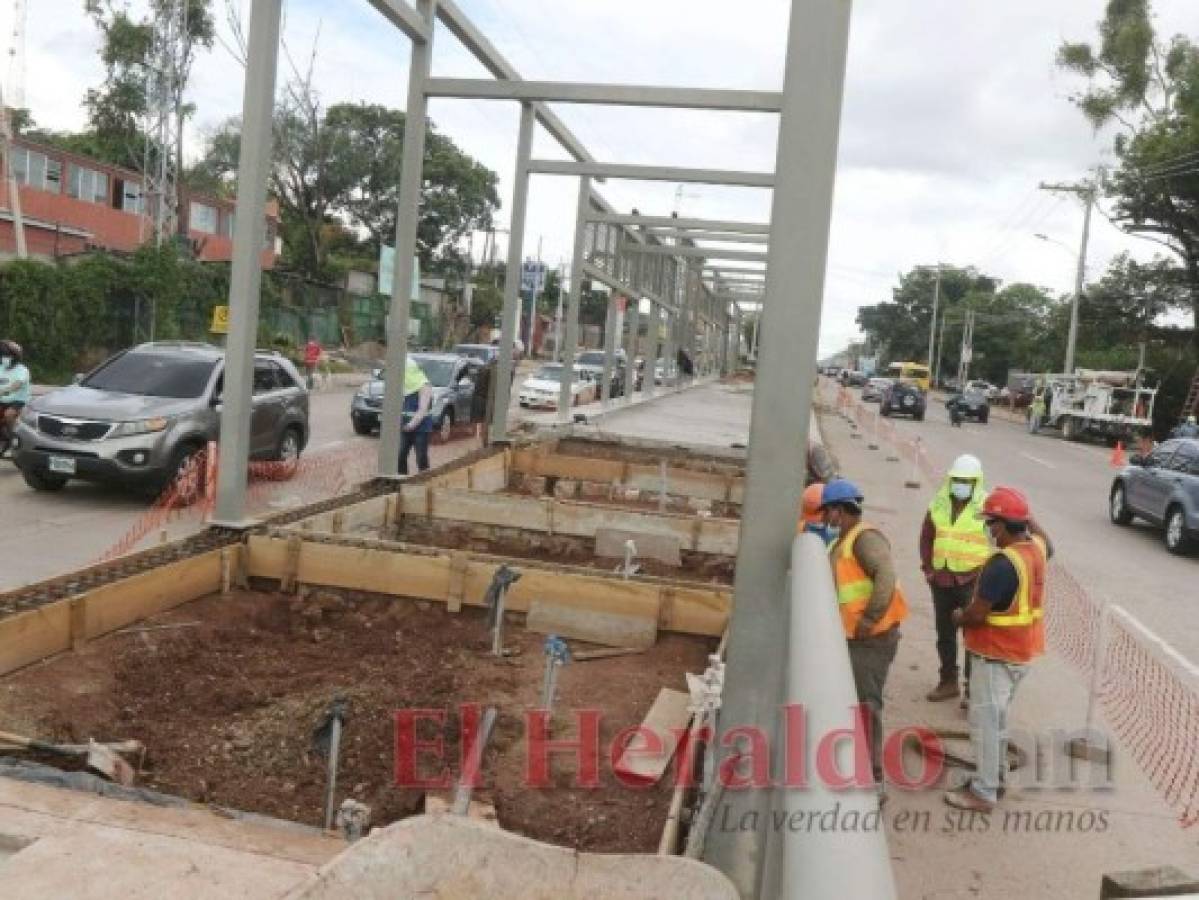 Los trabajos en el Trans-450 todavía no se finalizan. Foto: Efraín Salgado/El Heraldo