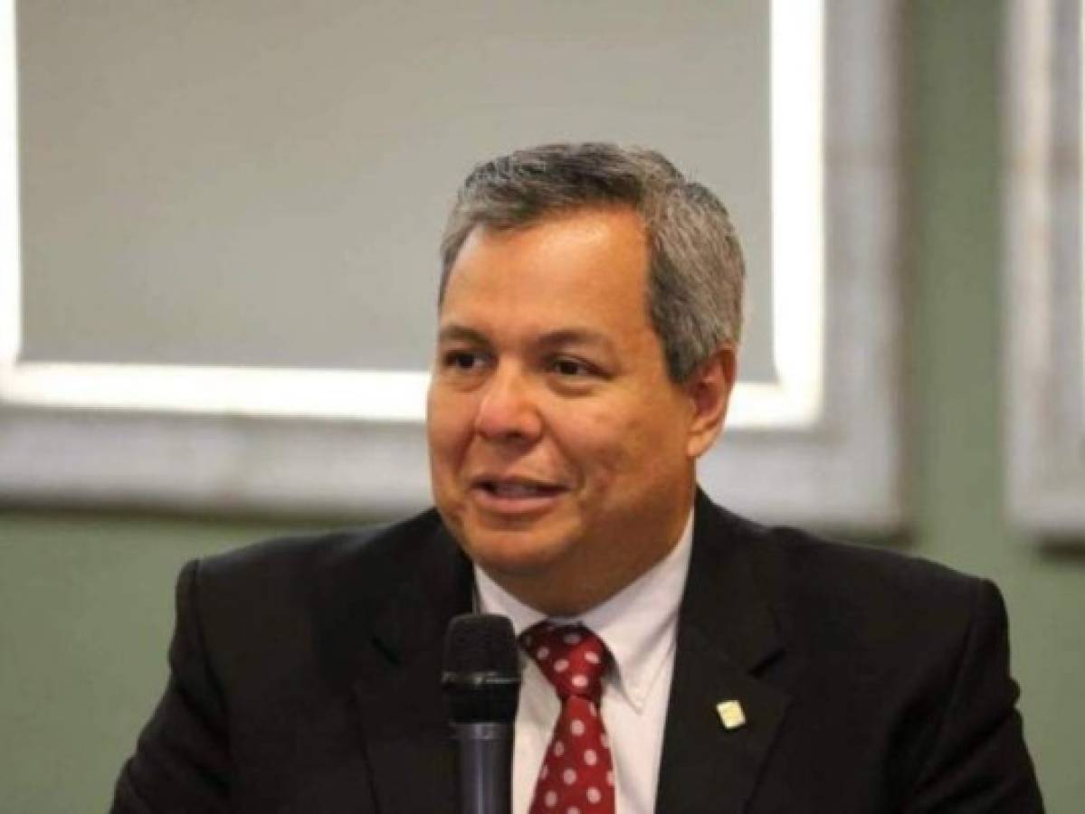 Dante Mossi: 'BCIE, preocupado por la pérdida de empleos que dejará el covid-19'