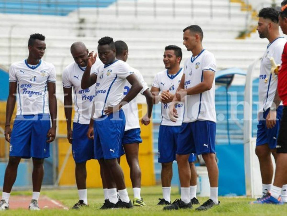 Honduras de El Progreso debuta en el Rommel Fernández de Panamá ante el Chorrillo