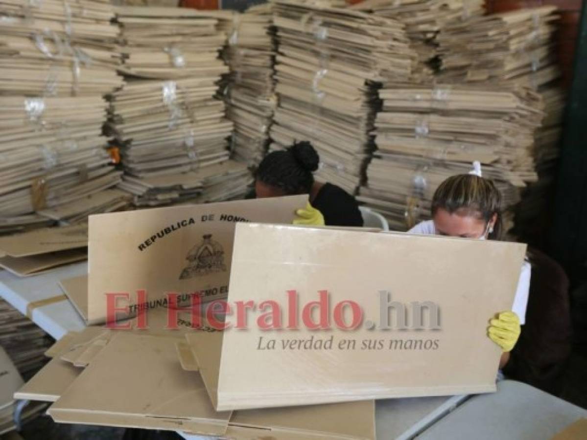 Unas 180,000 urnas y cabinas de votación se reutilizarán en las primarias