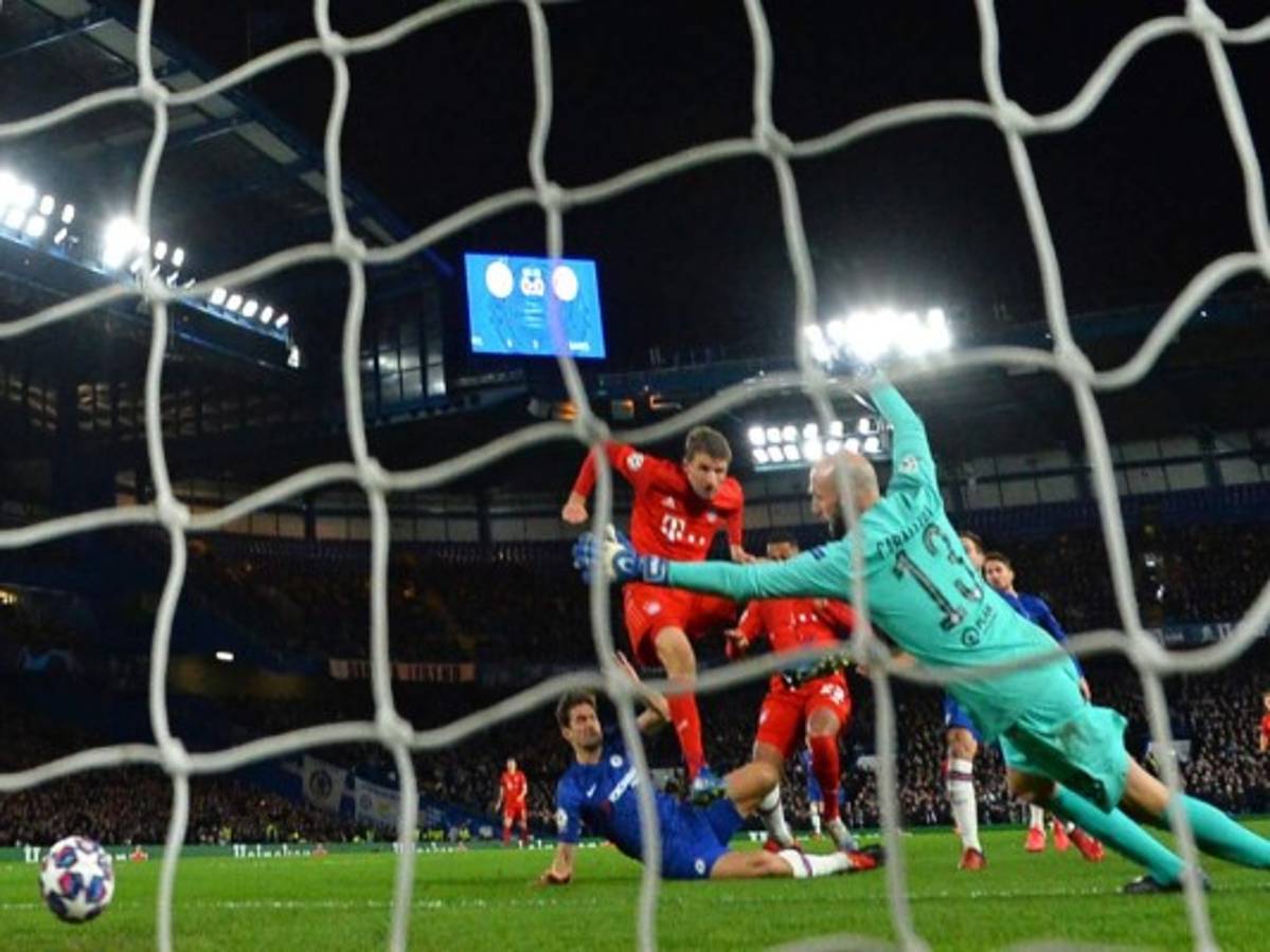 Bayern golea 3-0 al Chelsea en la Champions League