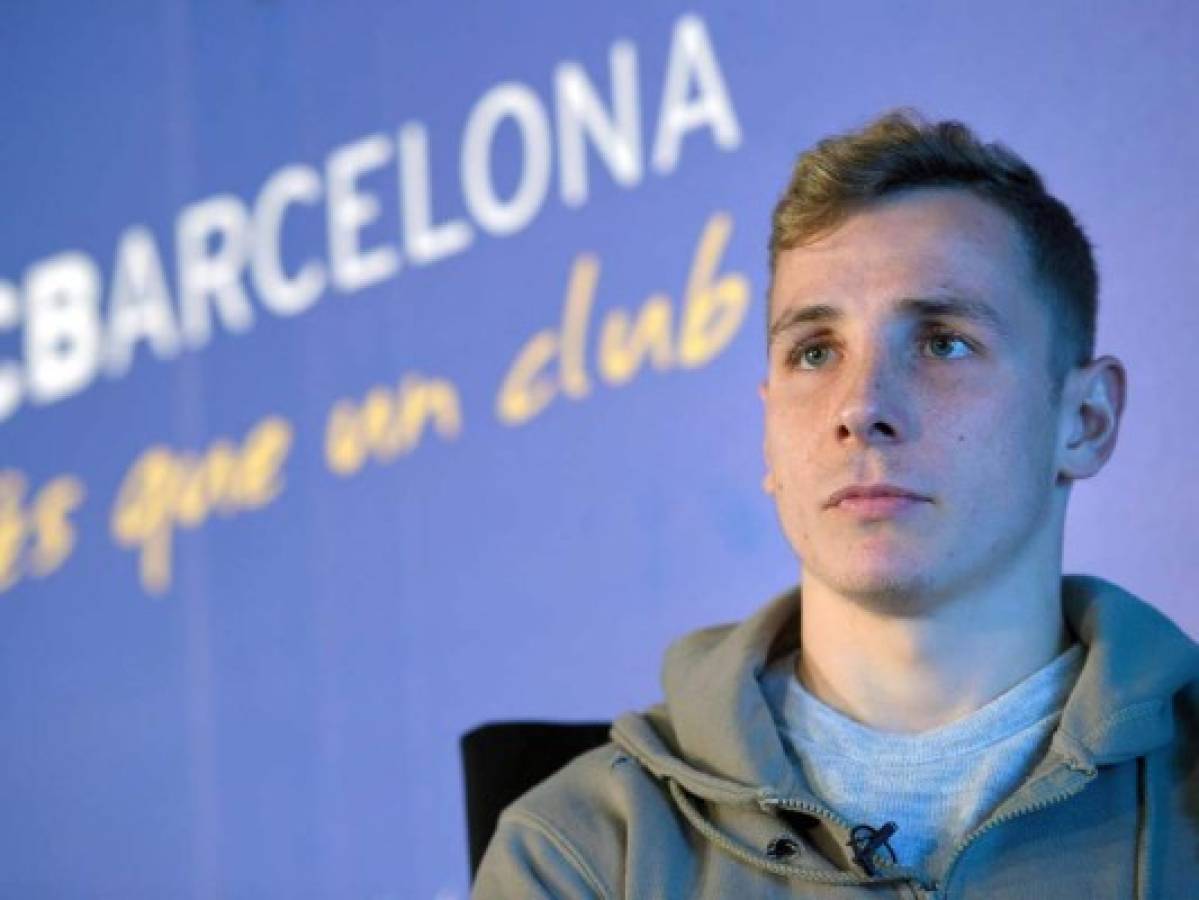 'Messi es mágico', asegura el francés Lucas Digne