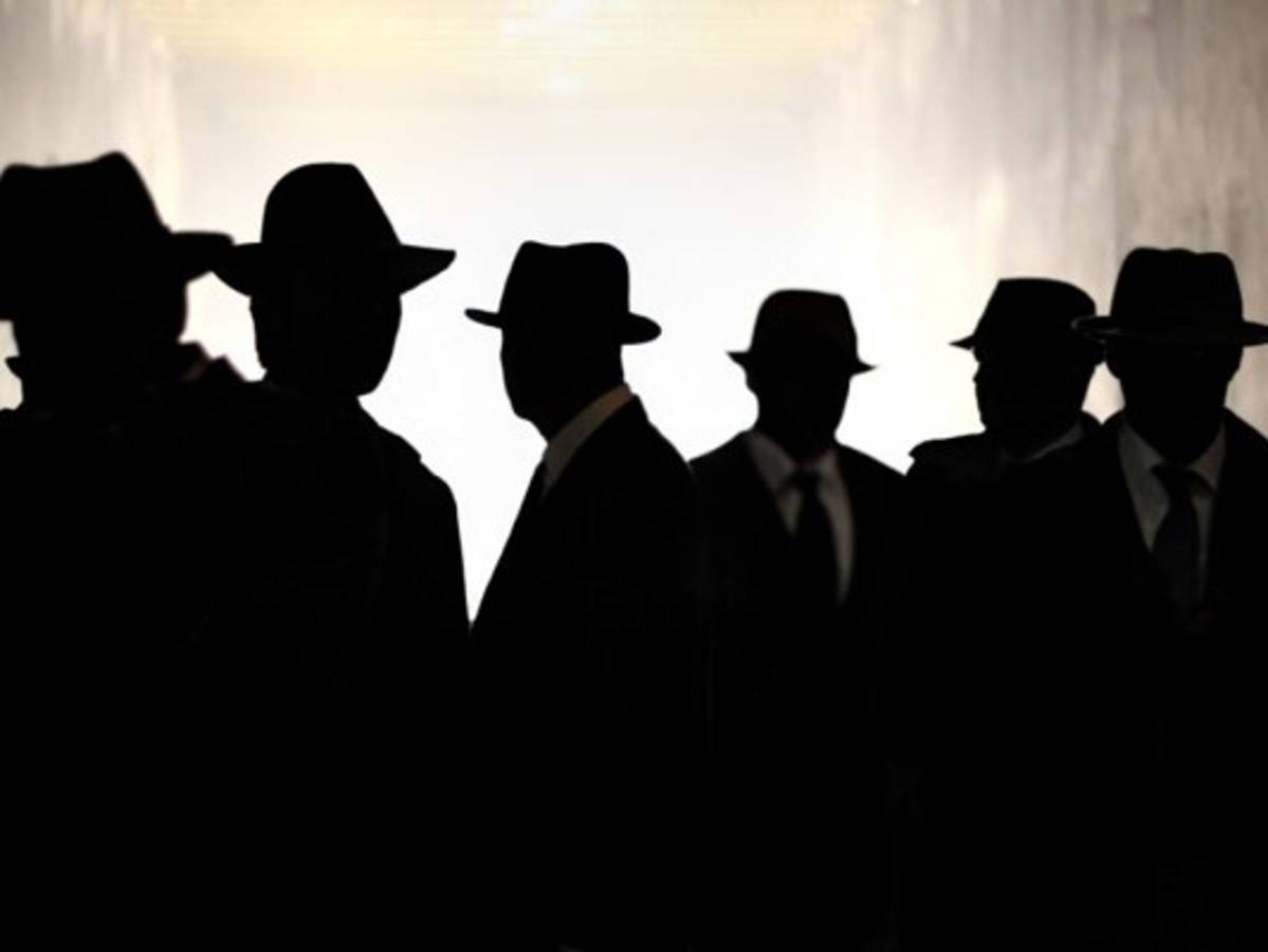 El artículo de Octavio Carvajal: ¡Espías!