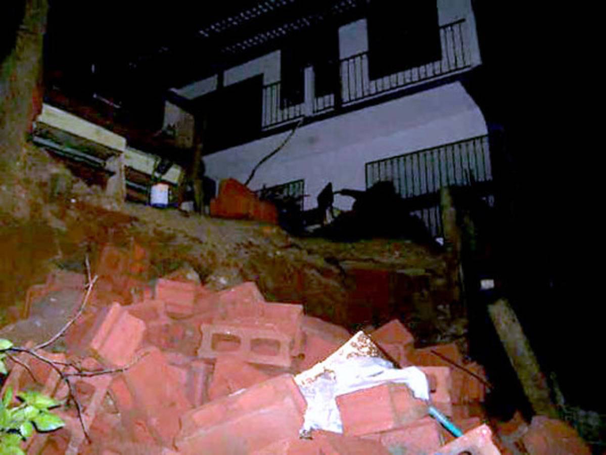 Carlotta ya es huracán y se ubica a unos 500 kilómetros de Honduras