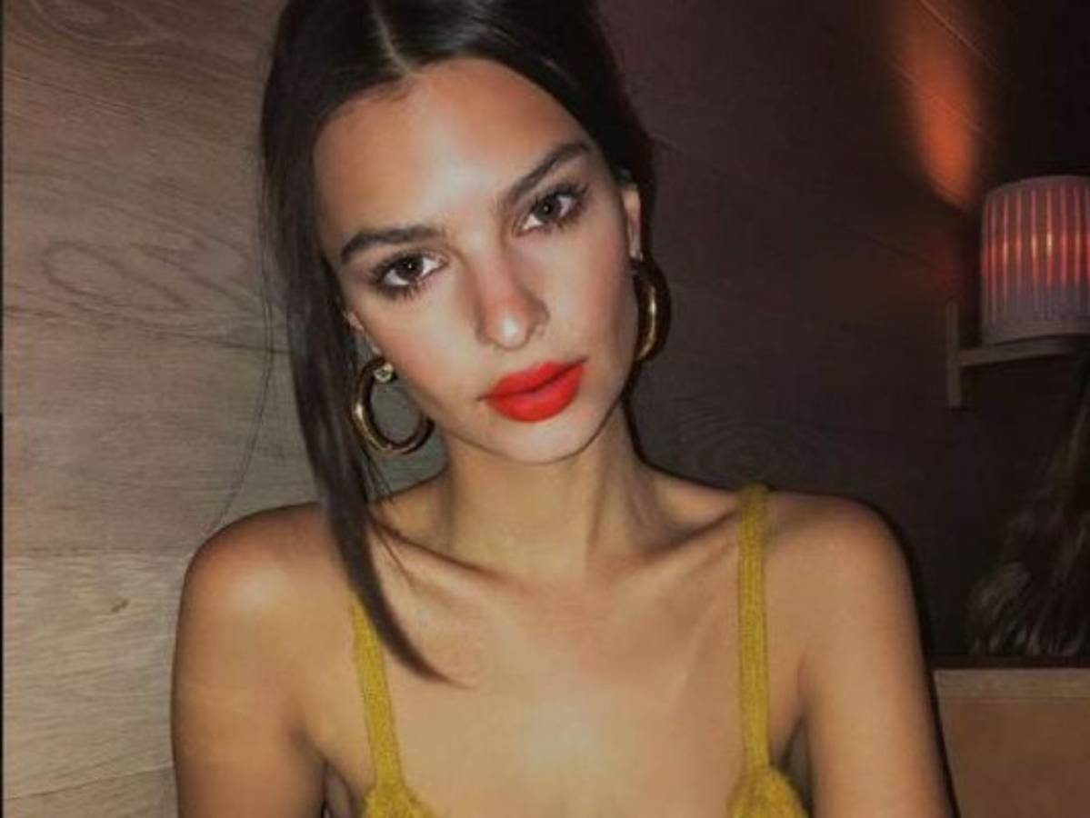 La controversial foto de Emily Ratajkowski en Instagram