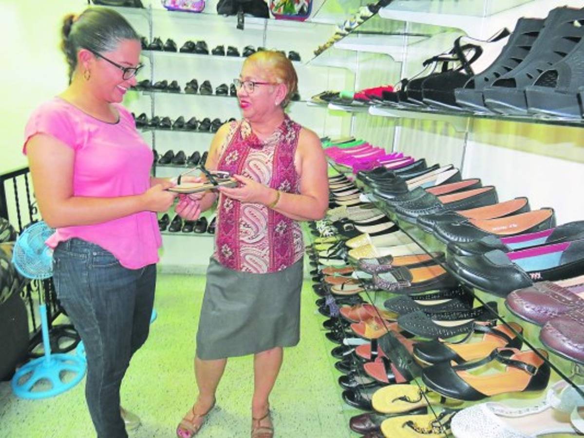 Comercios de La Paz registran una caída del 40% en las ventas