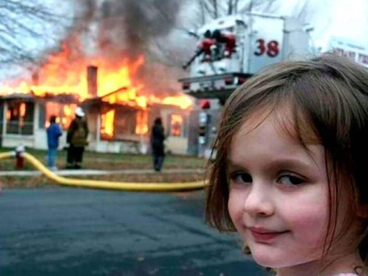 Protagonista del meme 'disaster girl' vende la imagen por casi 50,000 dólares