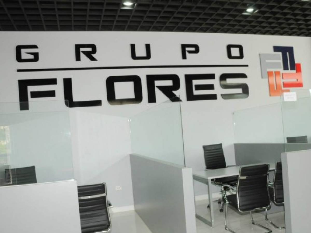 Corporación Flores presenta su nueva agencia de ventas, Anillo Periférico