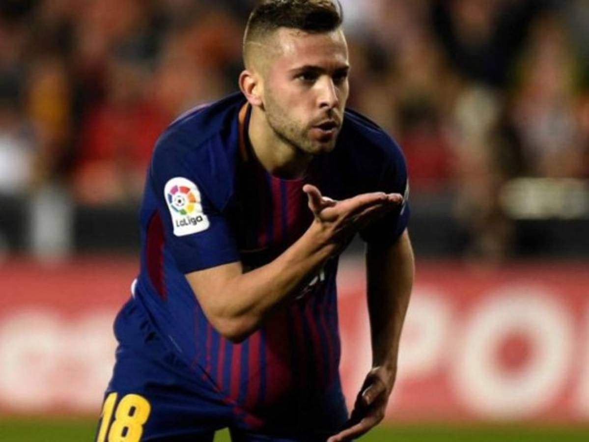 Jordi Alba renueva con el Barcelona hasta 2024