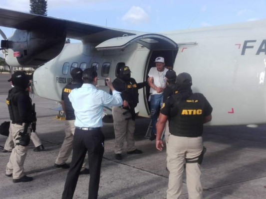 Capturan a tres presuntos narcotraficantes hondureños con 14 kilos de cocaína