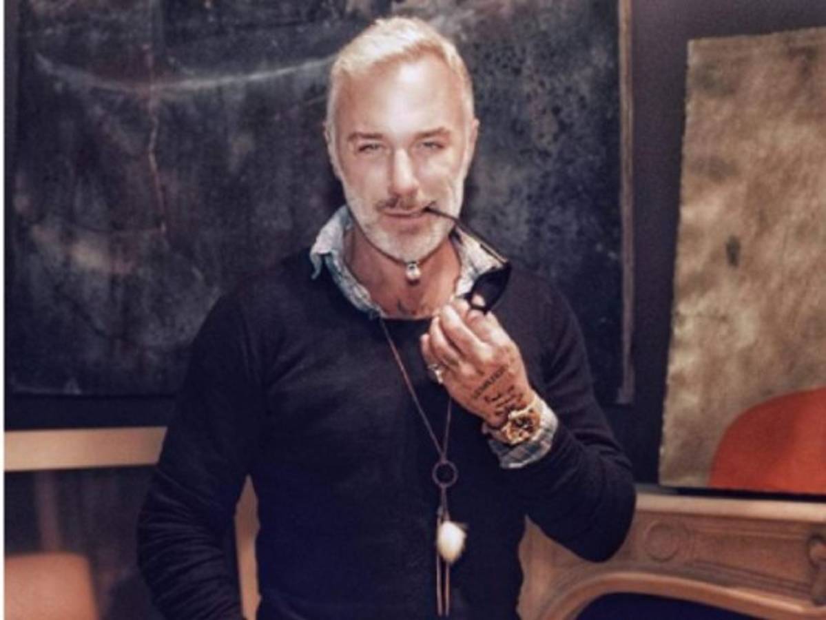 Gianluca Vacchi presume a su sexy hermana en redes sociales