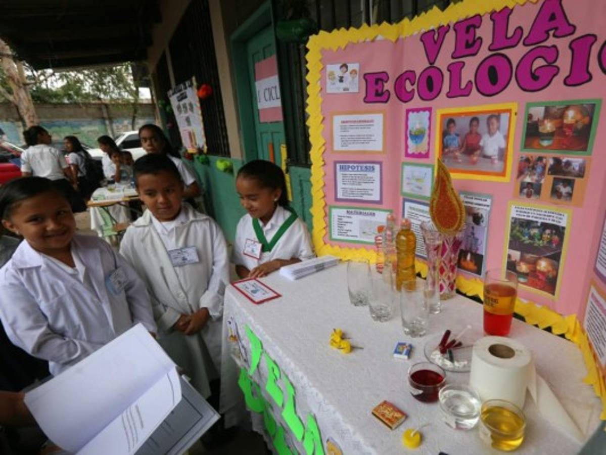 Los científicos del tercer milenio realizan feria en la capital