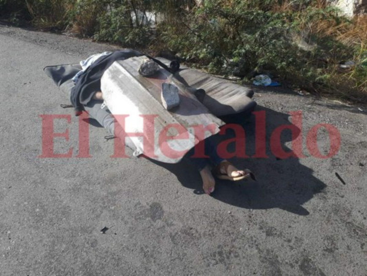 Una mujer muerta dejó el fatal accidente de tránsito registrado esta tarde en la capital de Honduras.