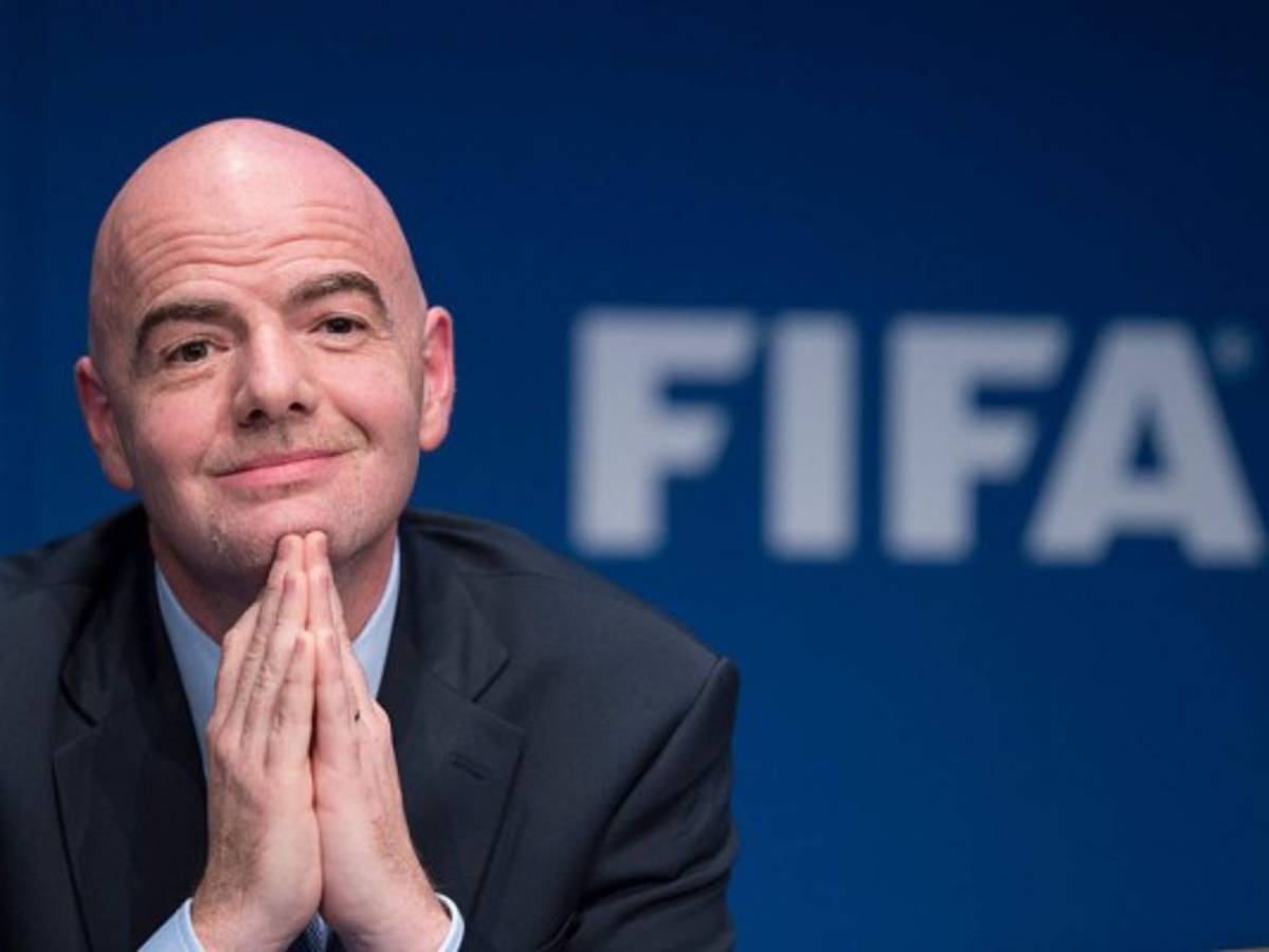 Infantino ingresará en el Comité Olímpico Internacional en enero