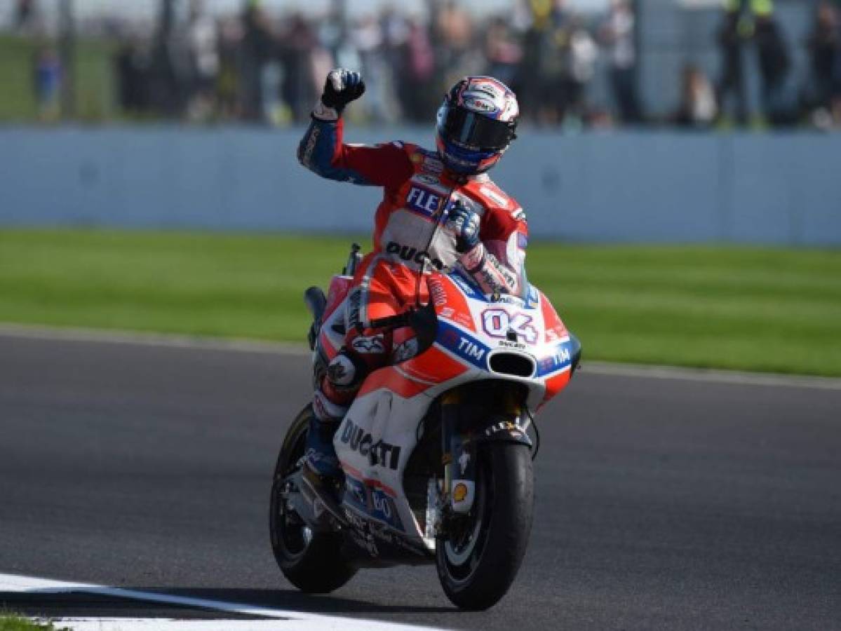 Dovizioso gana el GP de Gran Bretaña de MotoGP y alcanza el liderato del Mundial  