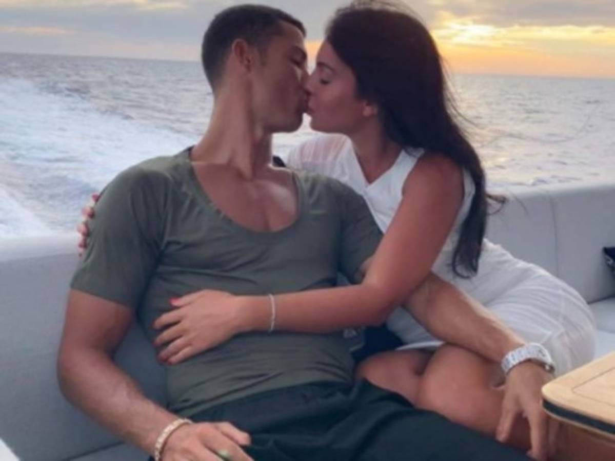 Aseguran que Cristiano Ronaldo le pidió matrimonio a Georgina Rodríguez