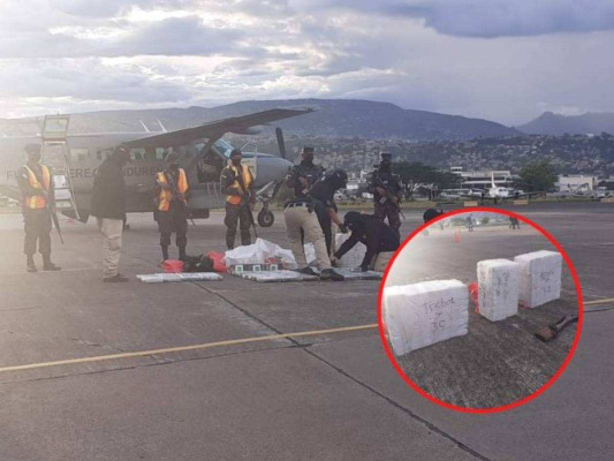 Trasladan a la capital droga decomisada en narcoavioneta en Brus Laguna