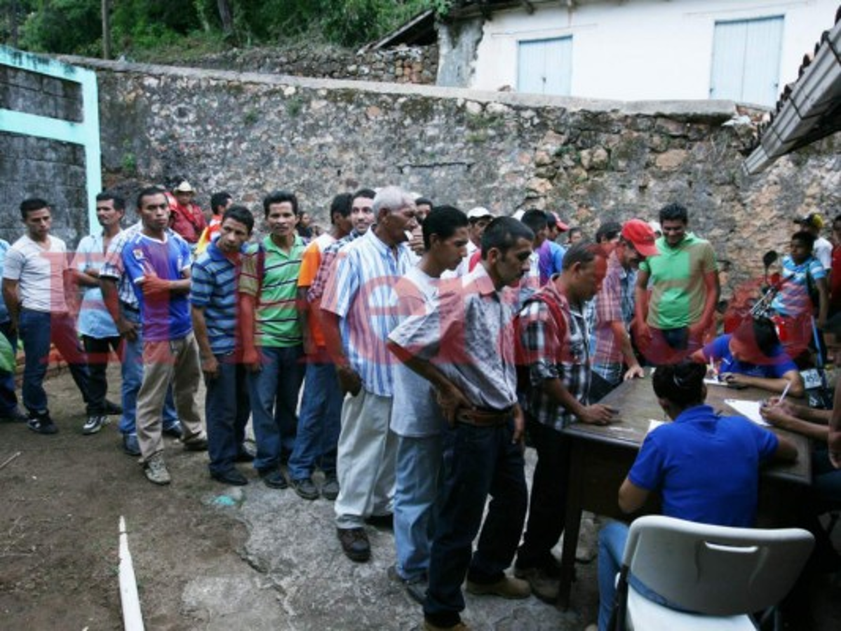 Empleos estables para los hondureños promete presidenciable del Pac