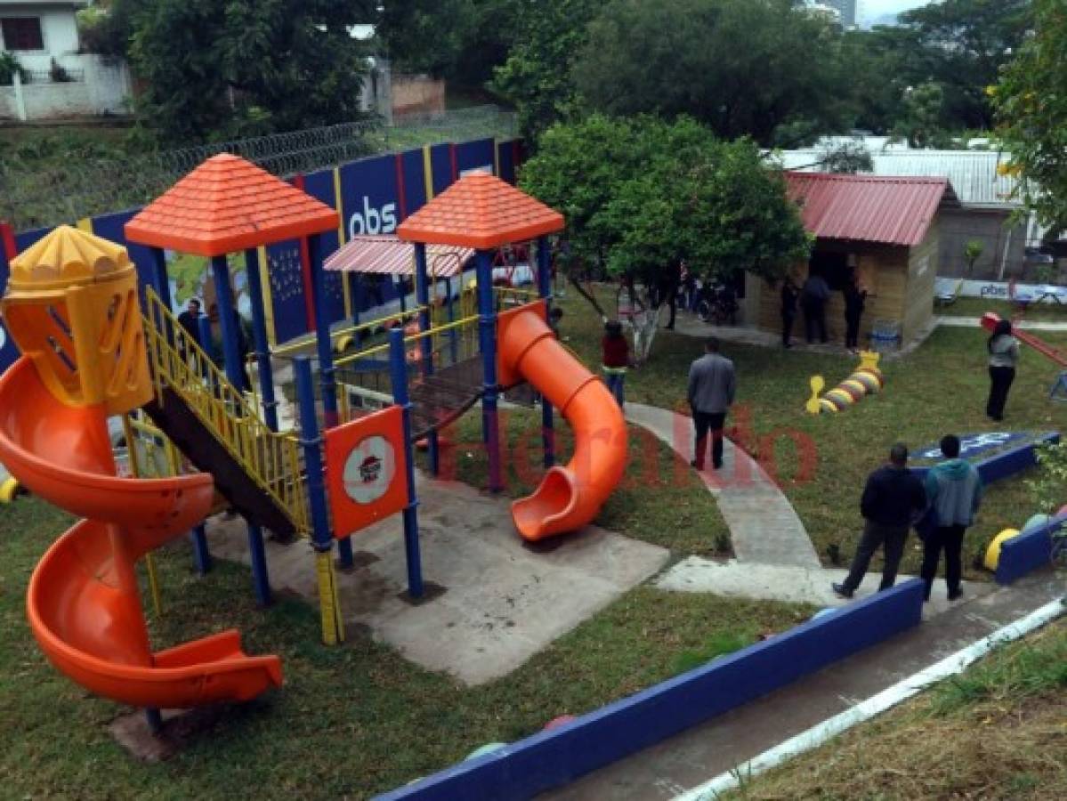Edifican primer parque de juegos para niños con discapacidad en Tegucigalpa