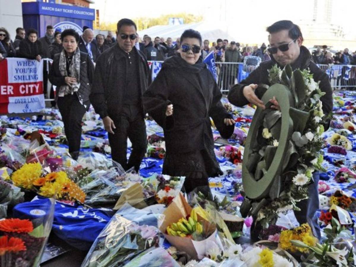 Hijo del difunto dueño del Leicester City promete seguir su legado