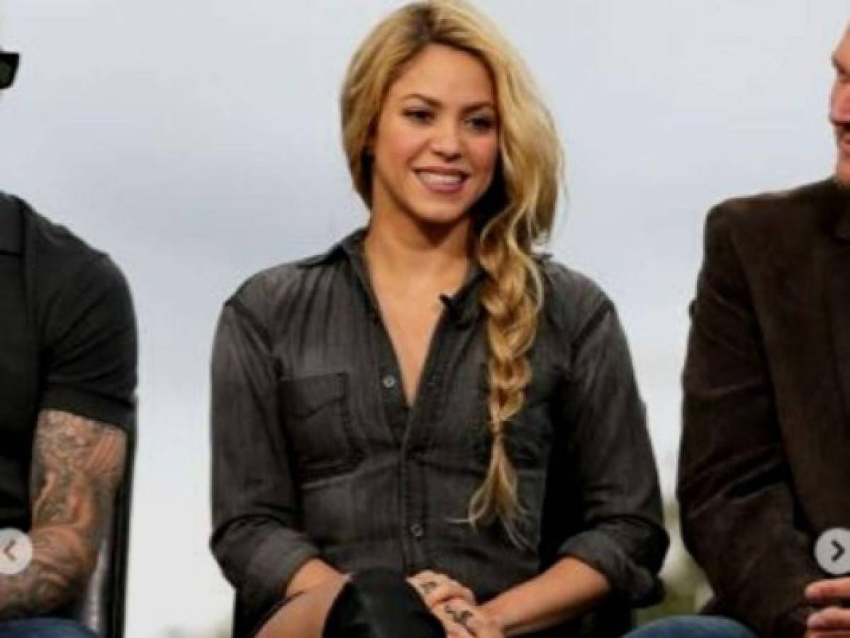 Shakira muestra celulitis; haters la atacan y fans la defienden