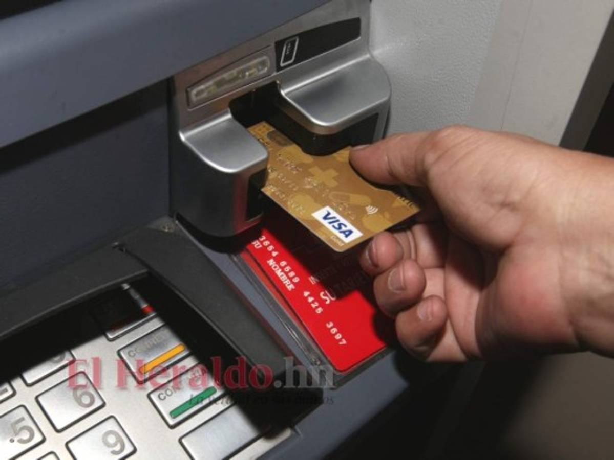 En Honduras más de 395 mil personas tienen tarjetas de crédito
