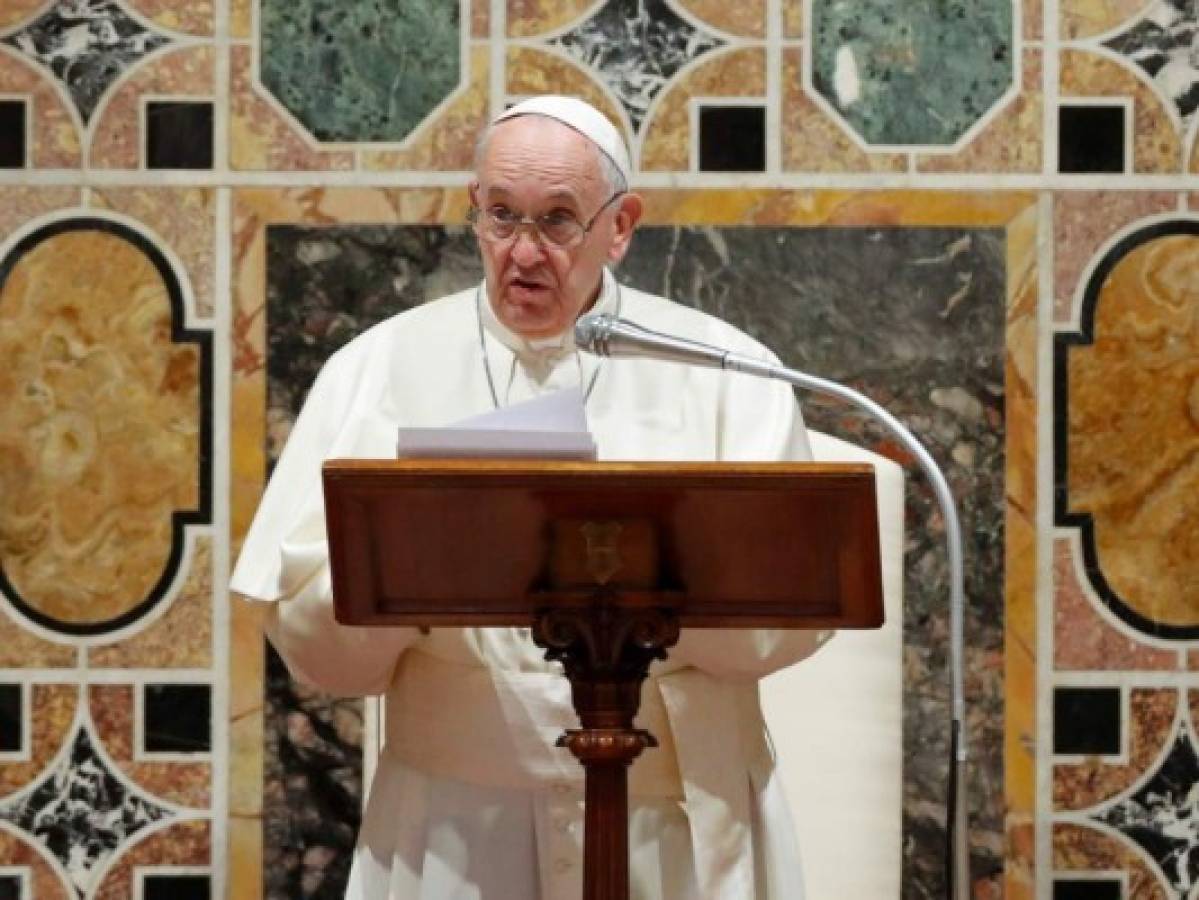 El papa advierte del riesgo por tensiones entre Estados Unidos e Irán