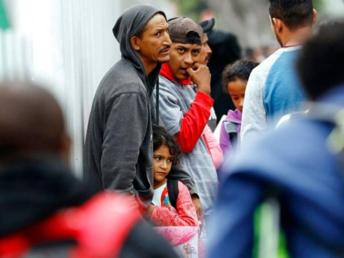 Activistas: Estados Unidos sigue con separación de familias migrantes en frontera