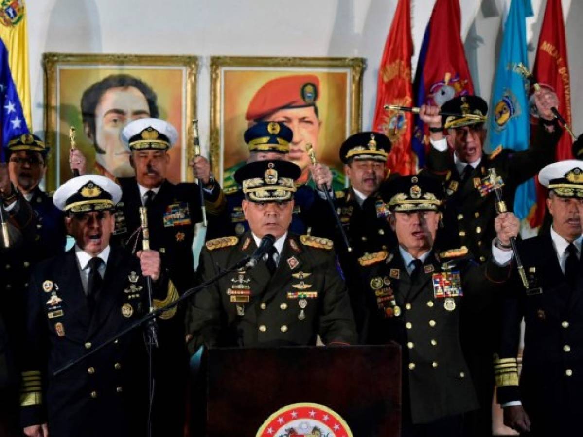 Fuerzas Armadas respaldan a Nicolás Maduro como presidente de Venezuela tras autoproclamación de Juan Guaidó
