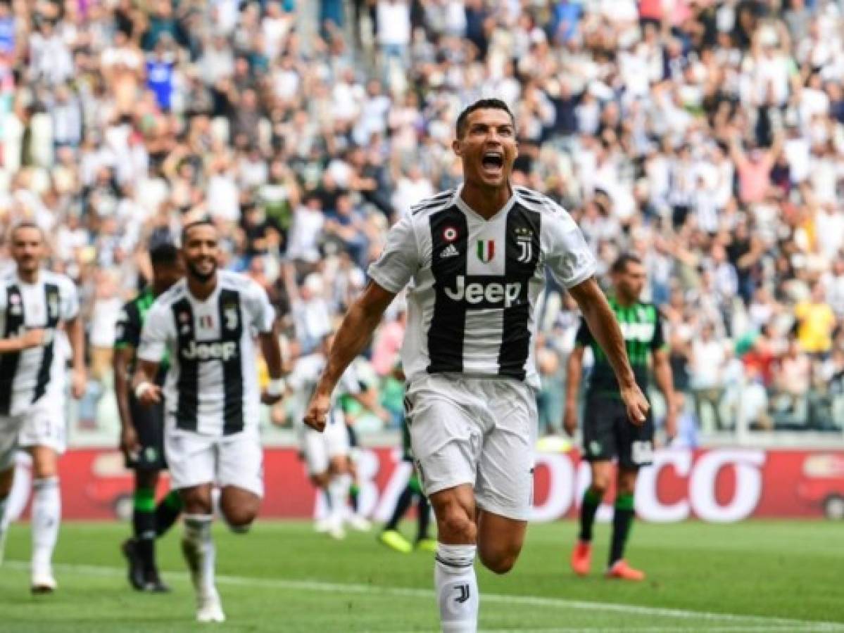 Juventus disputa el derbi turinés y el Napoli visita Cerdeña en la Serie A