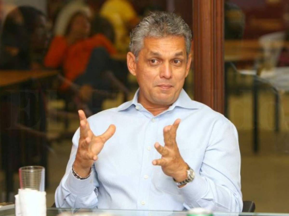Reinaldo Rueda en la votación final para el mejor entrenador del mundo 2016
