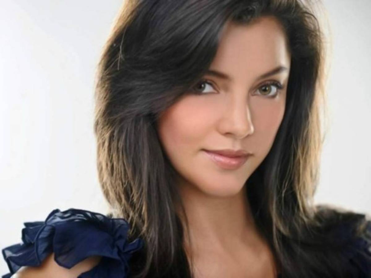 Actriz mexicana Sara Maldonado impacta con radical cambio de look