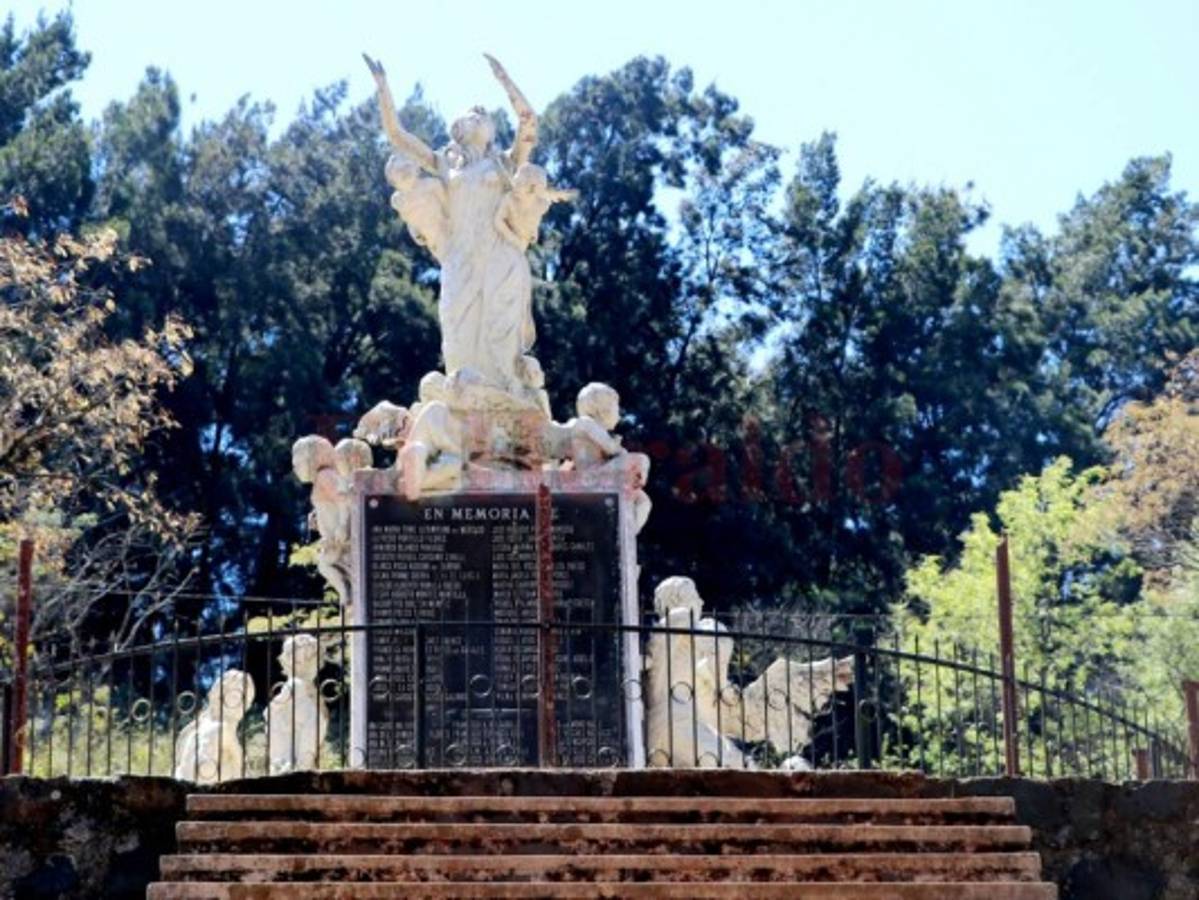 Tierra Adentro: Santa Ana, sus 131 ángeles y el recuerdo del trágico vuelo 474 de Tan Sahsa