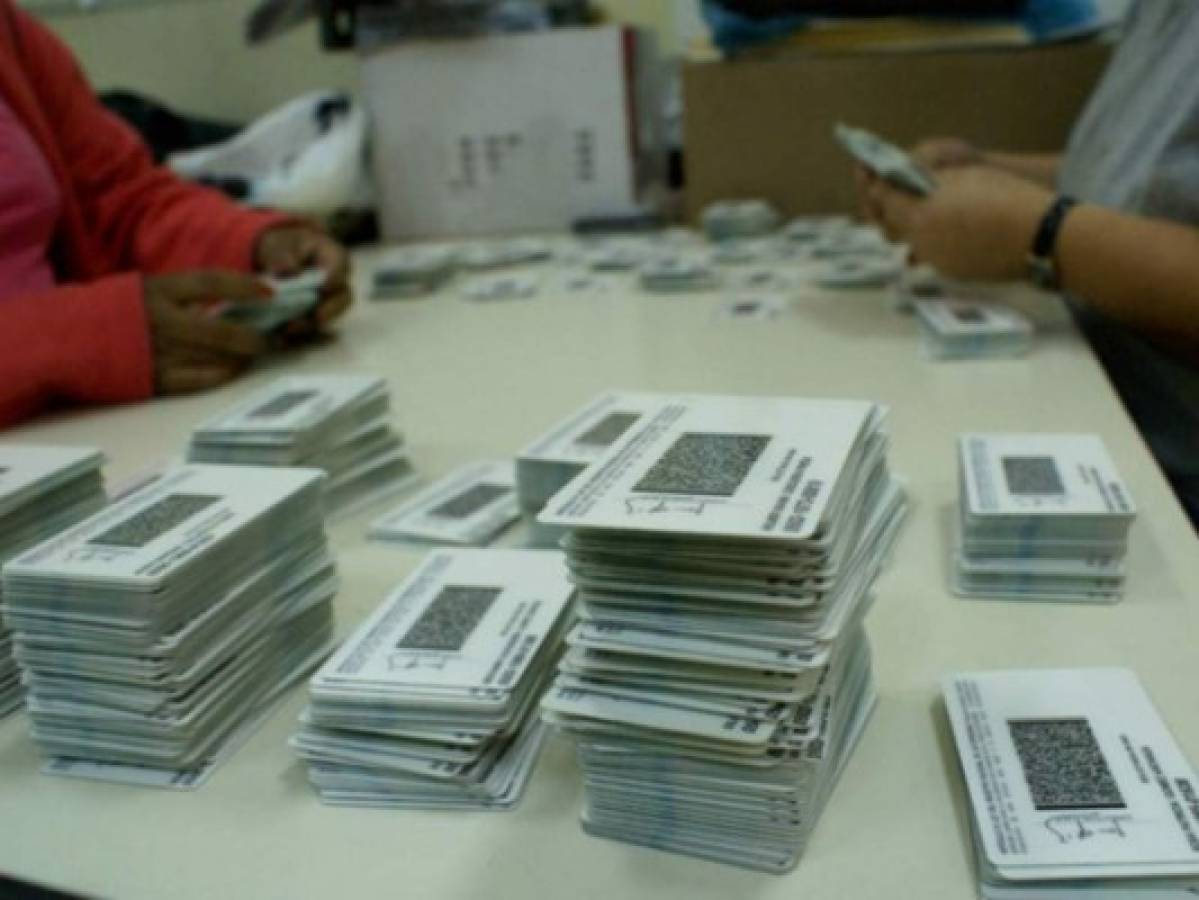Registro Nacional de las Personas destruirá medio millón de tarjetas de identidad