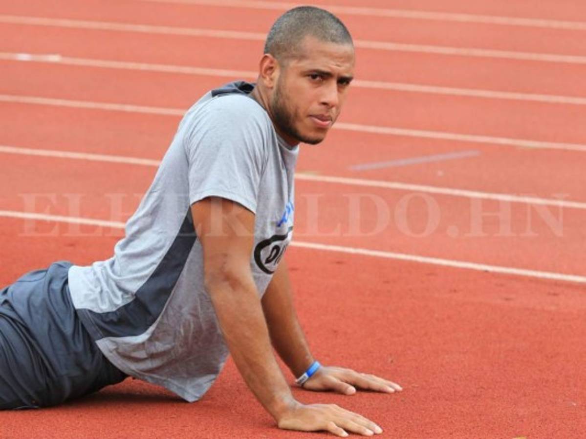 El delantero hondureño Eddie Hernández tiene ofertas de México y Asia