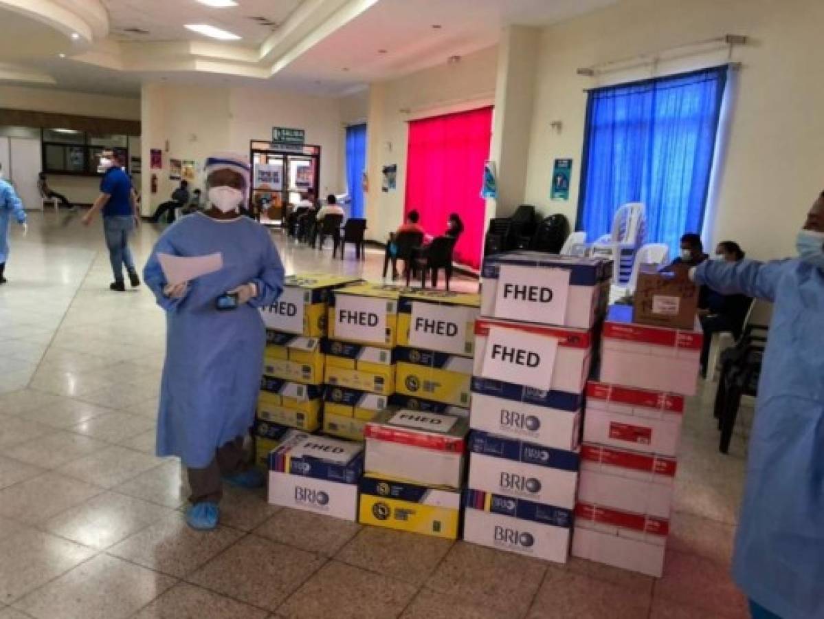 CEAL-Honduras dona un millón de lempiras en equipo médico a triajes de Tegucigalpa y SPS  