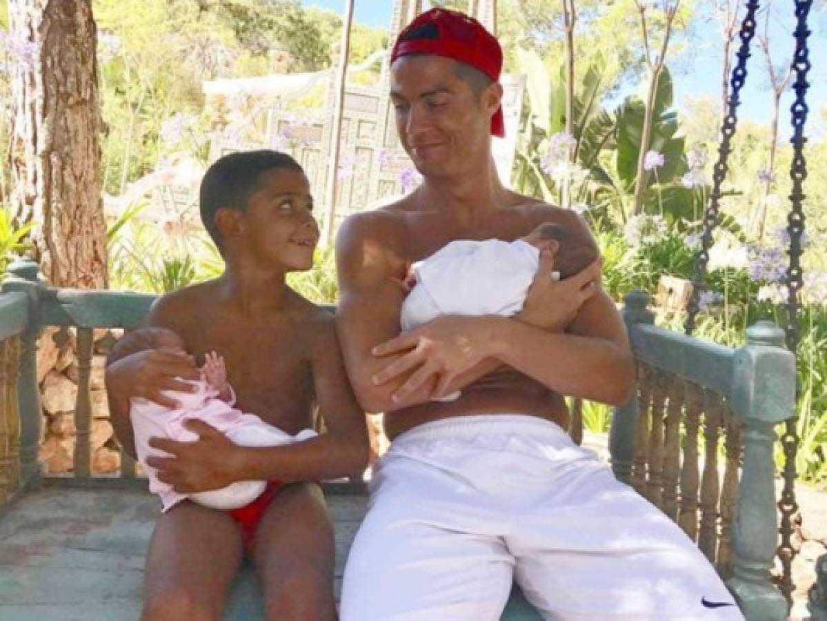 Cristiano Ronaldo quiere siete hijos